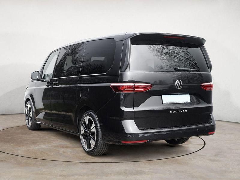 Usado VW Multivan 204 HP (150 kW) 2024 Preto Monovolume