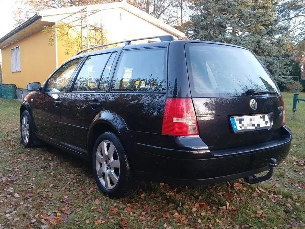 Gebraucht VW Golf IV Pacific 110 PS (80 kW) 2003 Schwarz Kombi