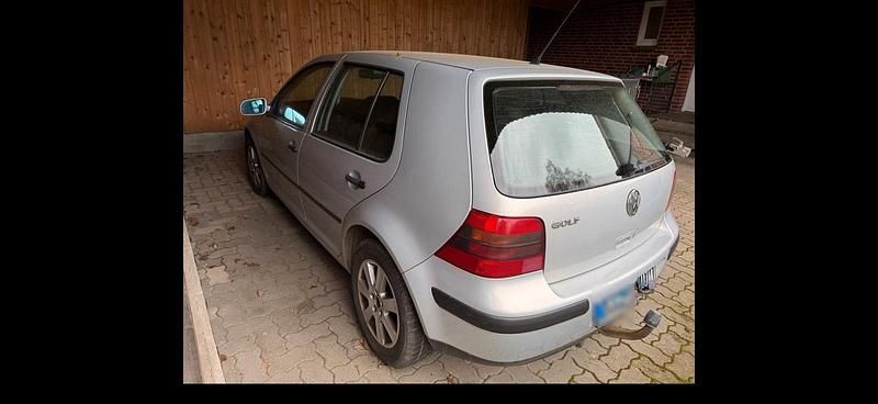 Gebraucht VW Golf IV 75 PS (55 kW) 2000 Silber Limousine