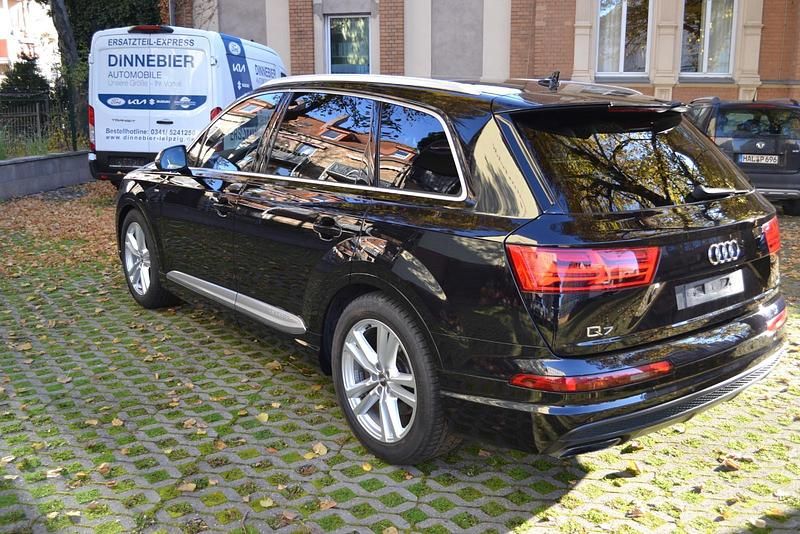 Gebraucht Audi Q7 S-line plus 272 PS (200 kW) 2015 Schwarz SUV