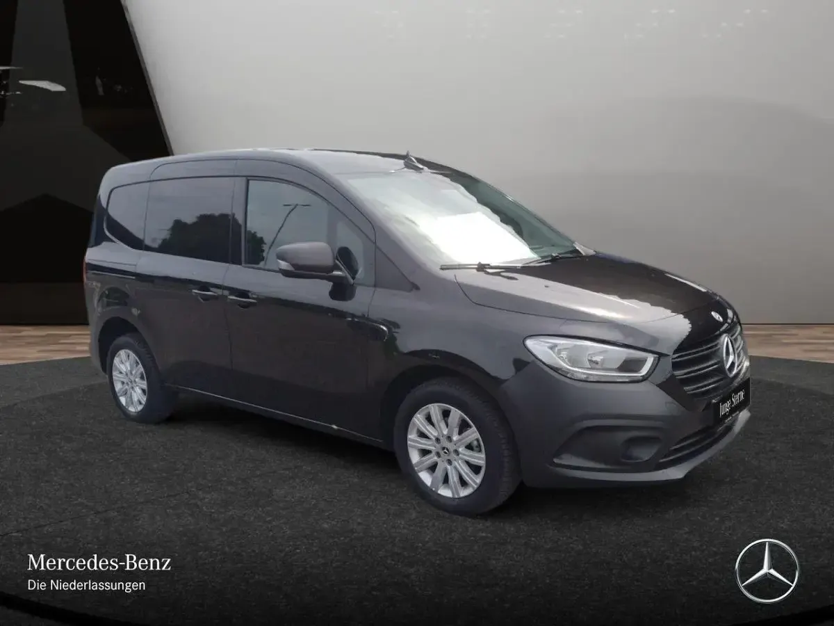 Gebraucht Mercedes Citan 113 131 PS (96 kW) 2022 Schwarz Van / Kleinbus