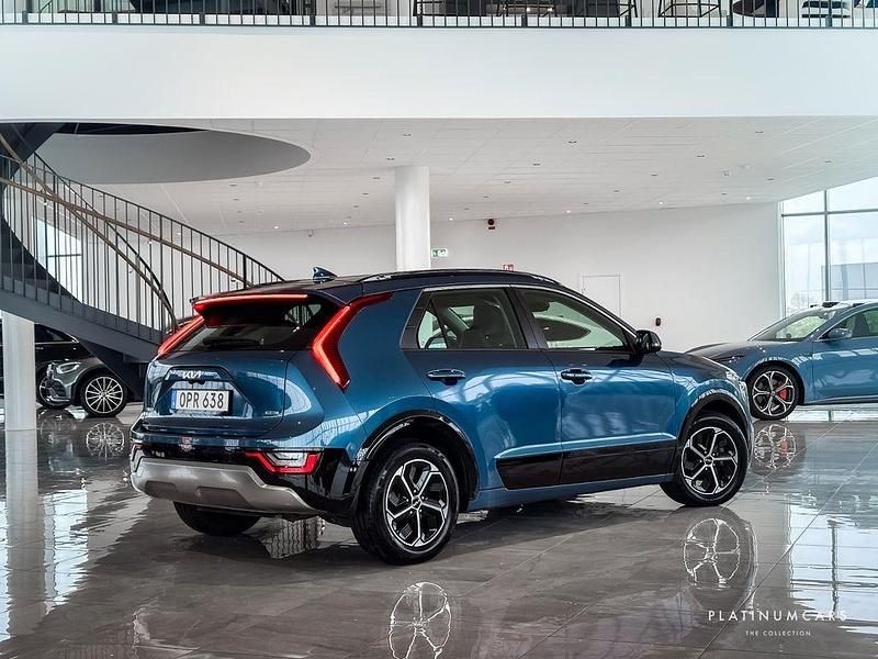 Gebraucht Kia Niro Advance 184 PS (135 kW) 2022 Blau SUV