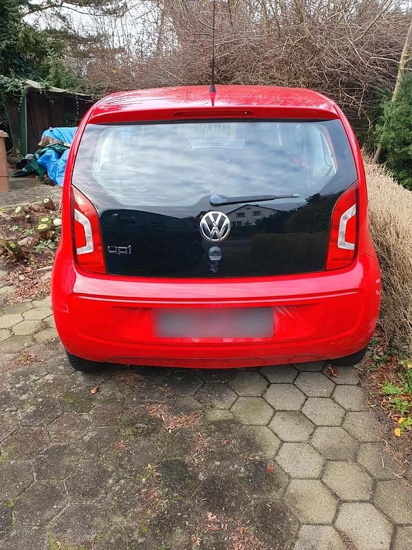 Second-hand VW up! 60 CP (44 kW) 2012 Roșu Hatchback