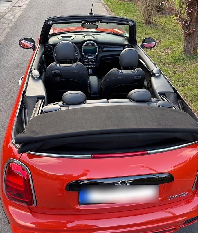 Käytetty Mini Cooper S Cabriolet 192 HP (141 kW) 2019 Oranssi Avoauto