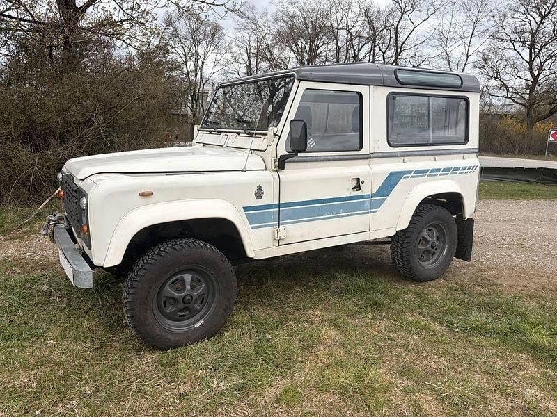 Gebraucht Land Rover Defender 75 PS (55 kW) 1986 Weiß SUV