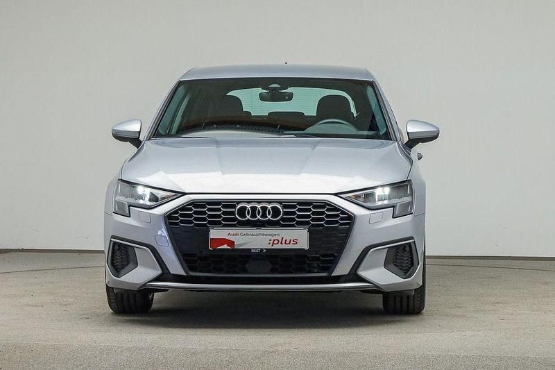 Gebraucht Audi A3 Business 204 PS (150 kW) 2022 Florettsilber metallic Limousine