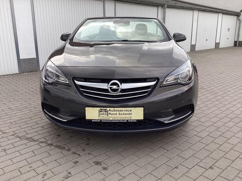 Gebraucht Opel Cascada Edition 170 PS (125 kW) 2013 Grau Cabrio