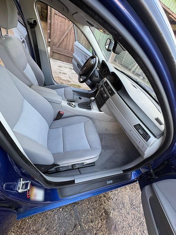 Occasion BMW 320 173 ch (127 kW) 2008 Bleue Berline
