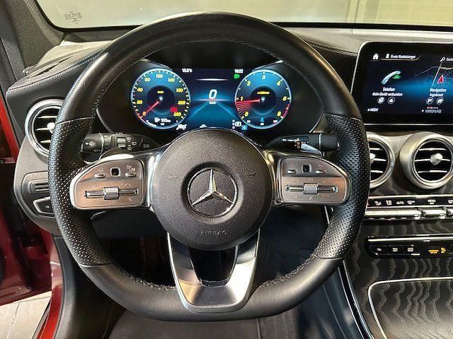 Gebraucht Mercedes GLC400d Advanced 330 PS (242 kW) 2021 Rot SUV