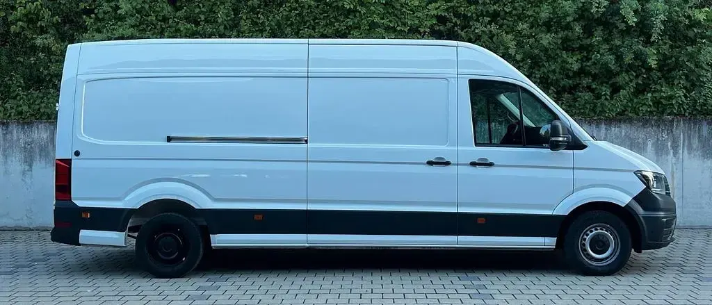 Gebraucht VW Crafter 140 PS (102 kW) 2023 Weiß Van