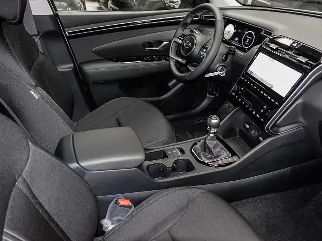 Gebraucht Hyundai Tucson Select 150 PS (110 kW) 2023 Atlas white / sol SUV