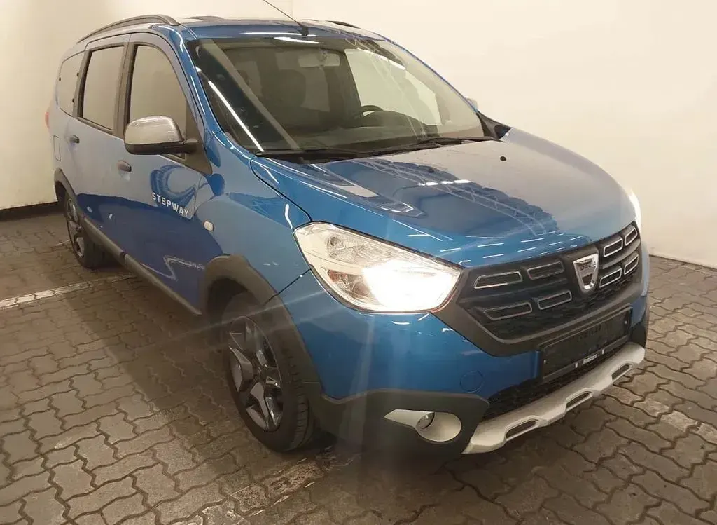 Gebraucht Dacia Lodgy Celebration 109 PS (80 kW) 2018 Blau Van / Kleinbus