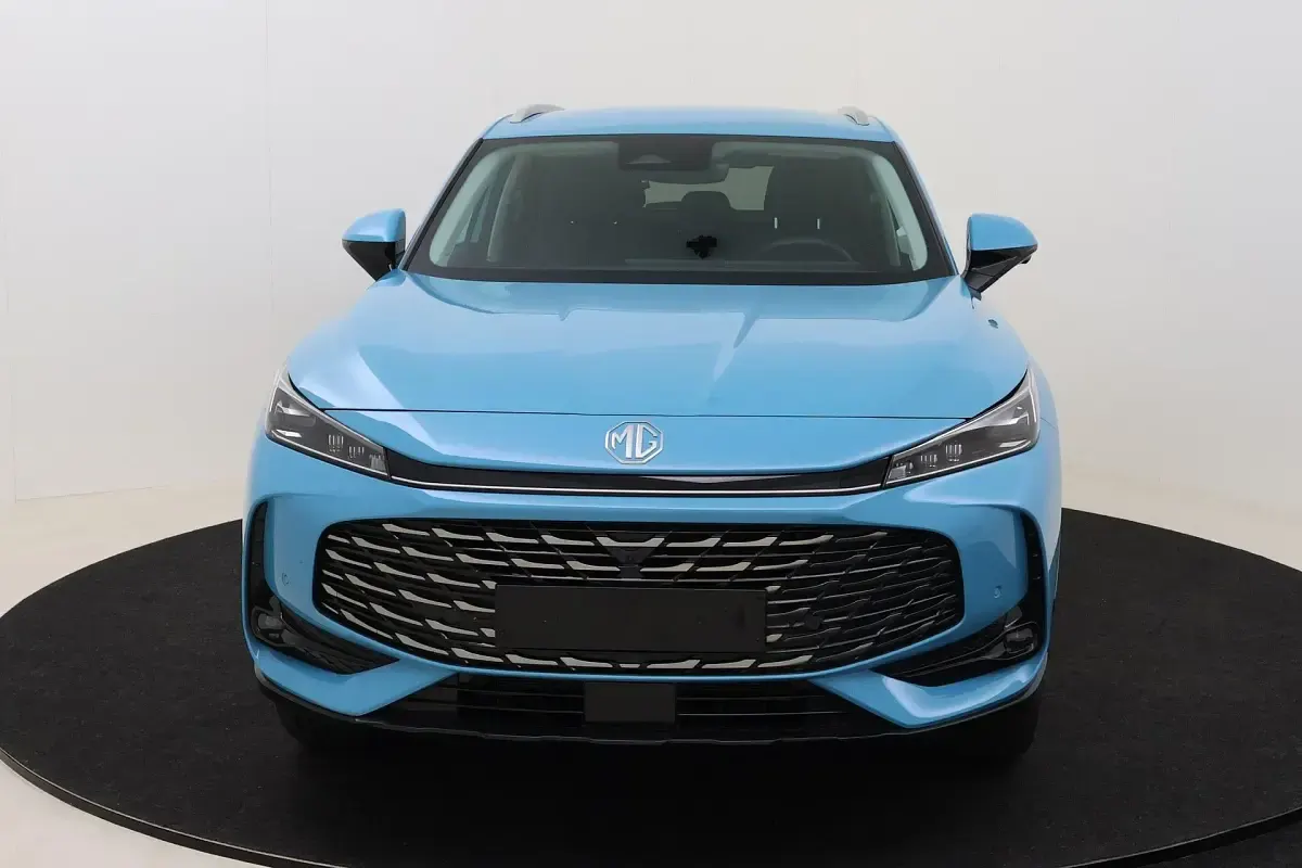 Używany MG HS Luxury 162 KM (119 kW) 2025 Niebieski SUV