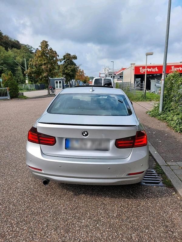 Gebraucht BMW 316 136 PS (100 kW) 2013 Limousine