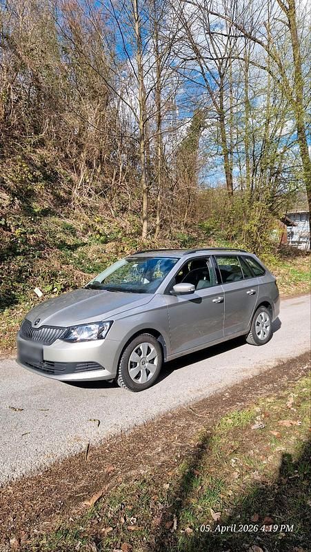 Gebraucht Skoda Fabia 75 PS (55 kW) 2018 Grau Kombi