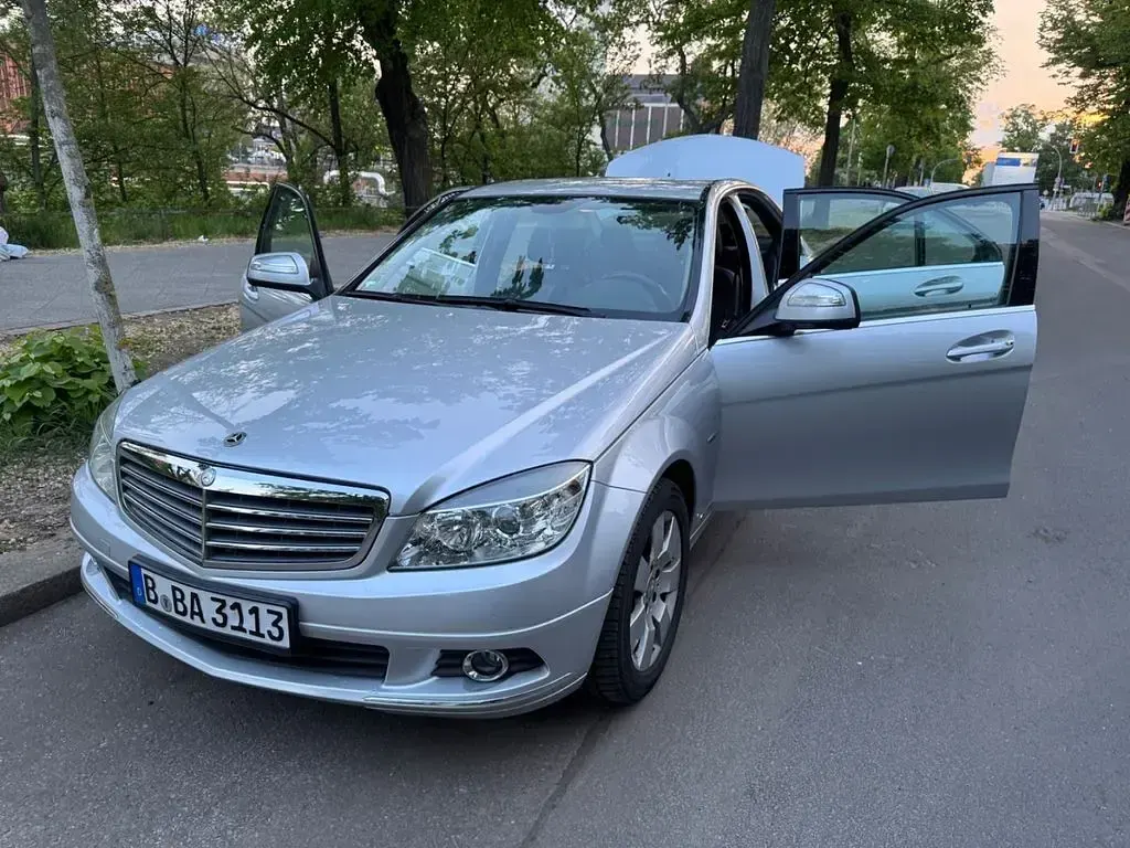 Gebraucht Mercedes C180 Classic 156 PS (114 kW) 2007 Limousine