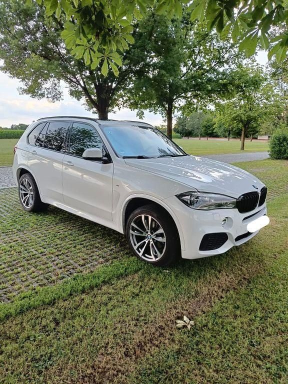 Weiß Gebraucht 2018 BMW X5 M Sport SUV | 33.800 € (Guter Preis) - Bild 1/4