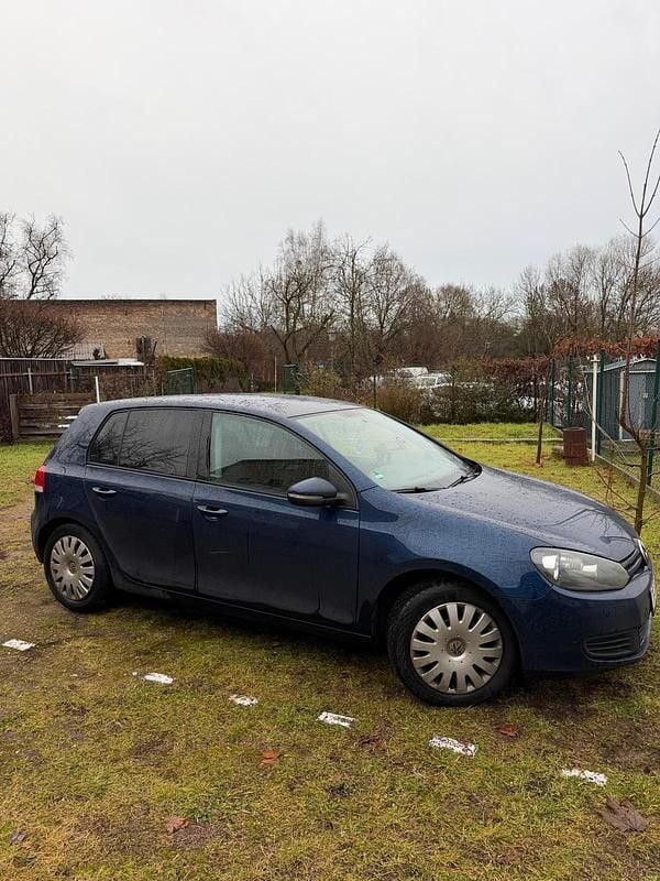 Gebraucht VW Golf VI 80 PS (58 kW) 2010 Blau Kleinwagen
