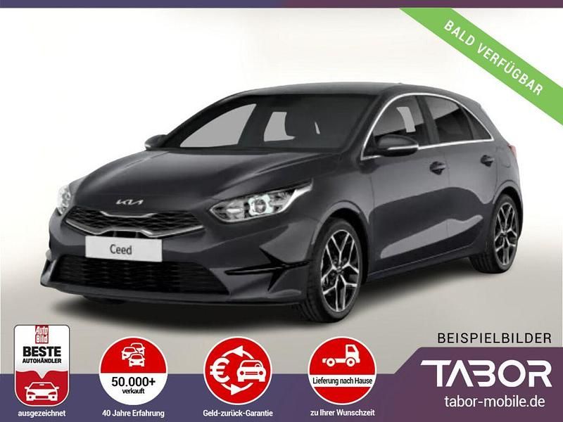 Neu Kia Ceed 101 PS (74 kW) 2026 Pentametal metallic Kleinwagen