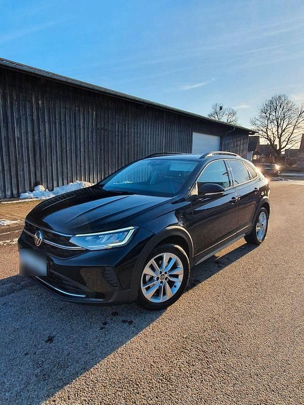 Gebraucht VW Taigo 116 PS (85 kW) 2024 Schwarz SUV