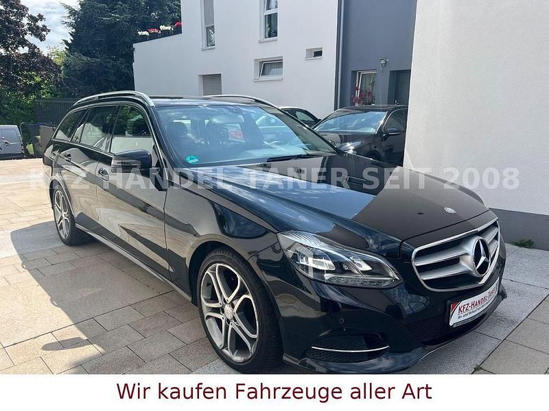 Schwarz Gebraucht 2014 Mercedes E200 Kombi | 11.900 € (Superpreis) - Bild 1/4