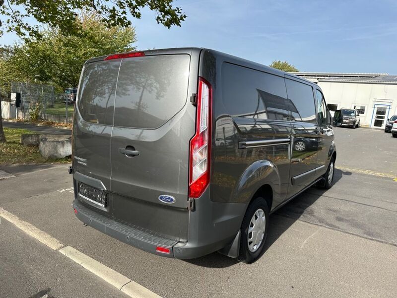 Gebraucht Ford Transit Custom Trend 125 PS (91 kW) 2015 Grau Van