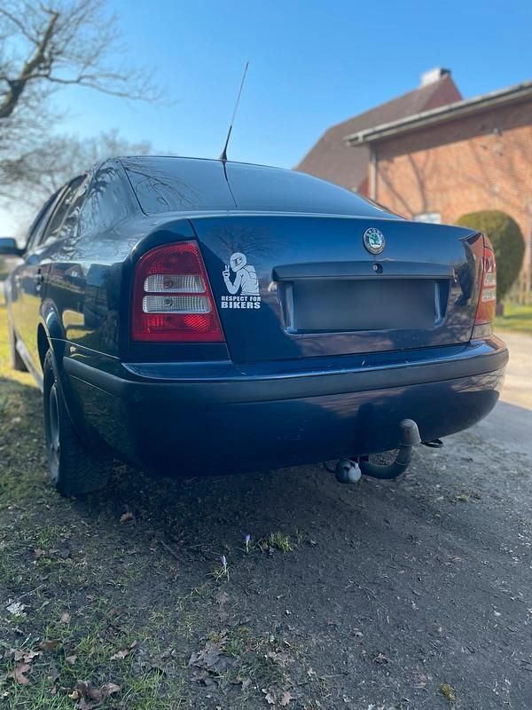 Second-hand Skoda Octavia 90 CP (66 kW) 2001 Albastru Berlinǎ