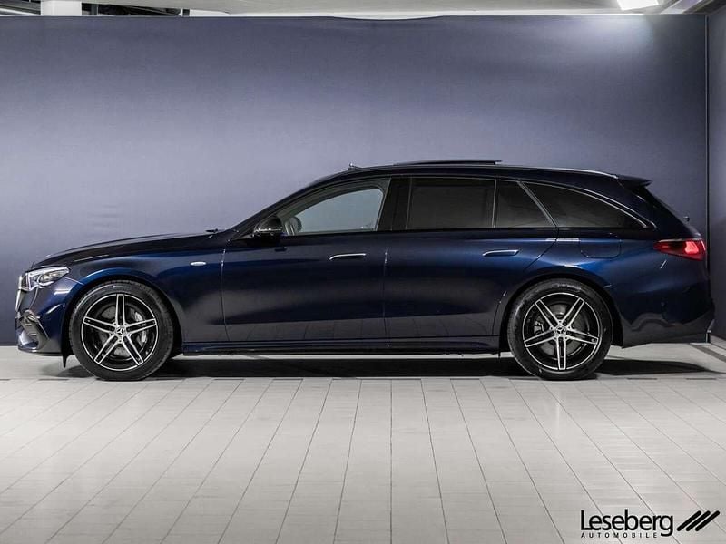 Gebraucht Mercedes E300 AMG 197 PS (144 kW) 2025 Nautikblau Kombi