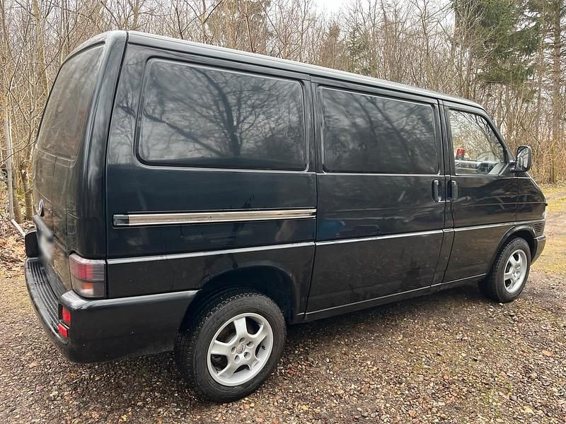 Gebraucht VW Transporter 68 PS (50 kW) 1998 Schwarz Van