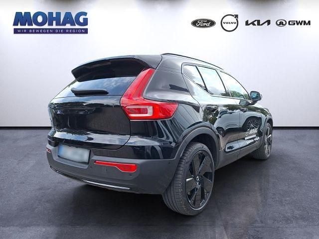 Gebraucht Volvo EX40 Plus 185 kW (252 PS) 2025 Onyx black / metallic SUV