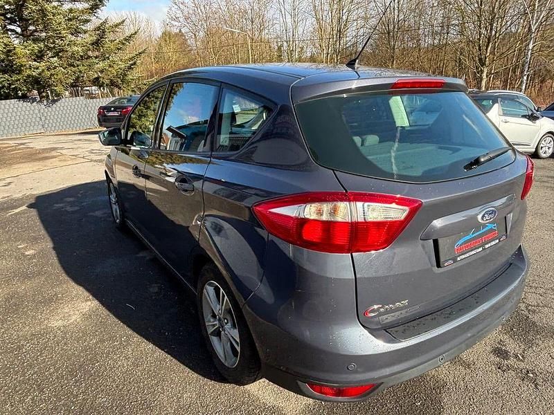 Second-hand Ford C-MAX 140 CP (102 kW) 2013 Albastru Monovolum