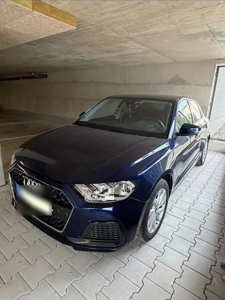Gebraucht Audi A1 95 PS (69 kW) 2024 Blau SUV