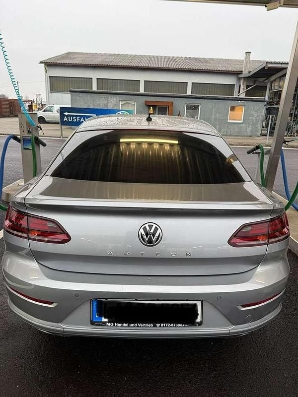 Gebraucht VW Arteon 150 PS (110 kW) 2018 Silber Coupé