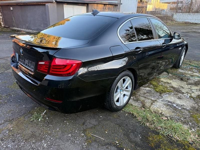 Gebraucht BMW 520 184 PS (135 kW) 2012 Schwarz Limousine