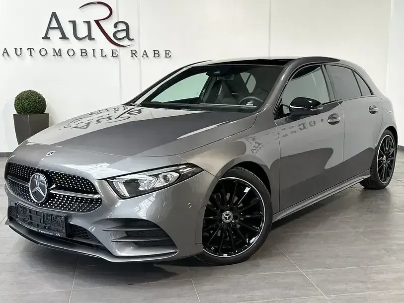 Gebraucht Mercedes A180 AMG line 136 PS (100 kW) 2023 Mountaingrau Limousine
