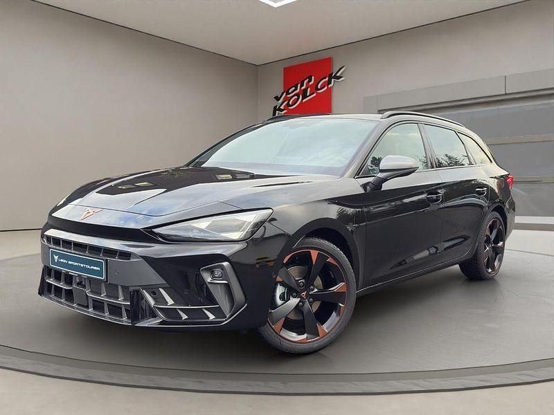 Gebraucht Cupra Leon 150 PS (110 kW) 2024 Midnight schwarz Kombi