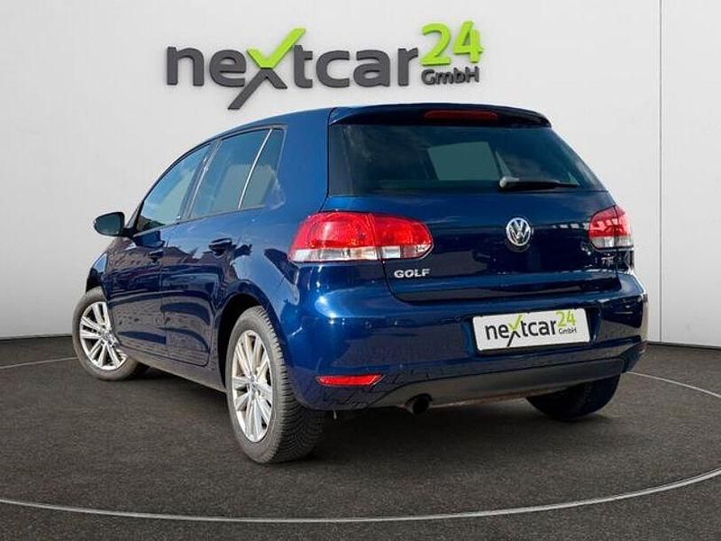 Gebraucht VW Golf VI Trendline 105 PS (77 kW) 2011 Shadow blue Kleinwagen