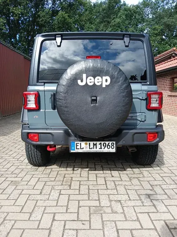 Gebraucht Jeep Wrangler Rubicon 272 PS (200 kW) 2024 Grau SUV