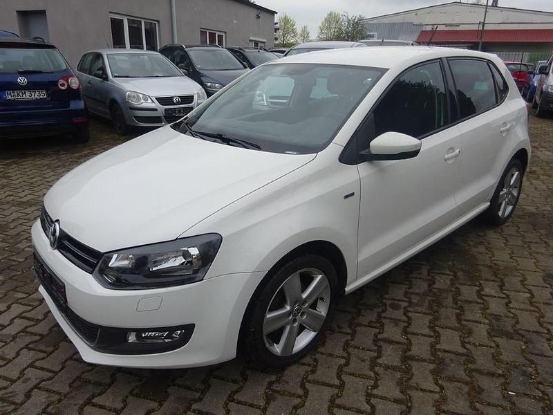 Gebraucht VW Polo Life 60 PS (44 kW) 2013 Weiß Kleinwagen