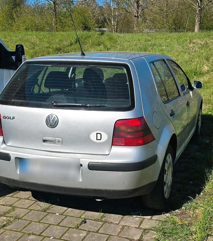 Gebraucht VW Golf IV 75 PS (55 kW) 2002 Grau Kleinwagen