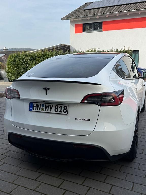 Gebraucht Tesla Model Y 378 kW (514 PS) 2023 Weiß SUV