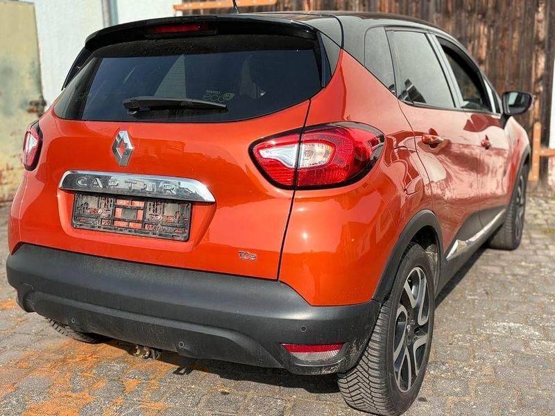 Gebraucht Renault Captur Intens 90 PS (66 kW) 2016 Orange SUV