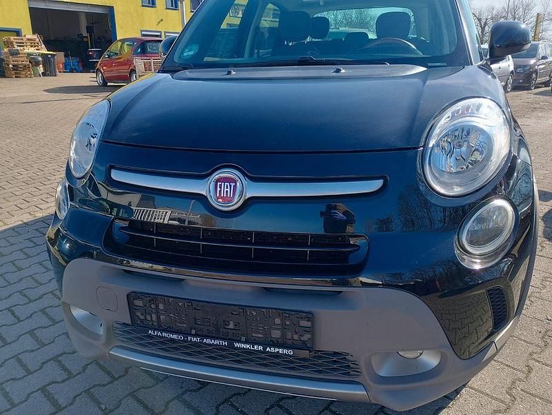 Gebraucht Fiat 500L 200 PS (147 kW) 2014 Schwarz Van / Kleinbus