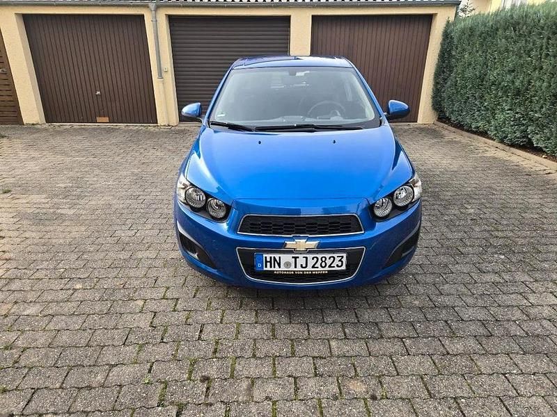 Gebraucht Chevrolet Aveo LT 101 PS (74 kW) 2011 Blau Limousine