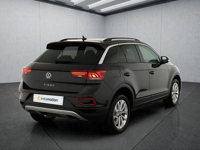 Neu VW T-Roc 150 PS (110 kW) 2025 Blau SUV