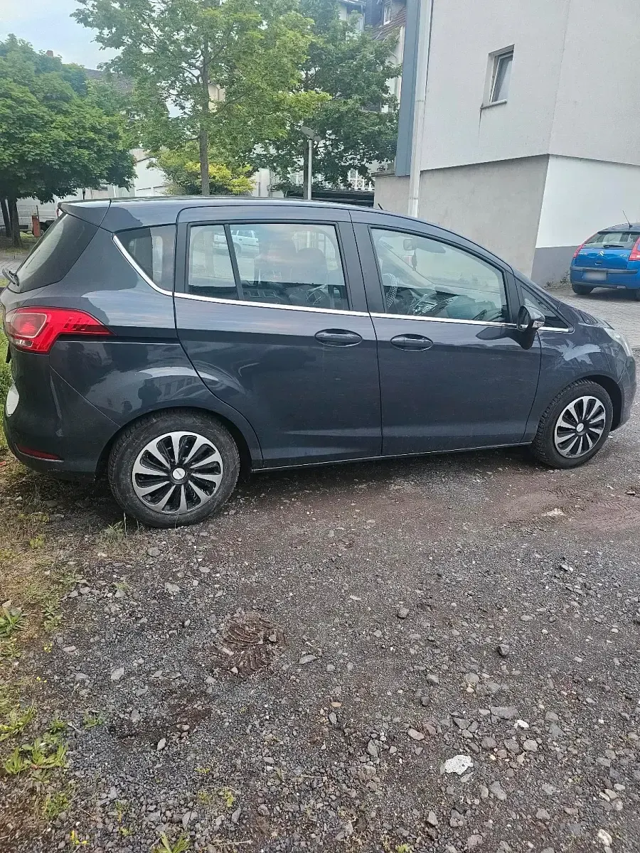 Gebraucht Ford B-MAX 101 PS (74 kW) 2013 Blau Van / Kleinbus