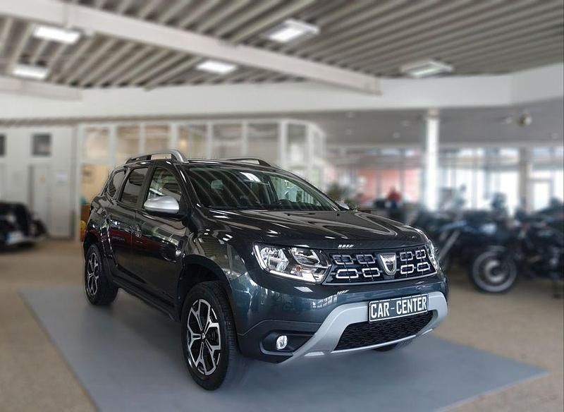 Grau Gebraucht 2019 Dacia Duster Prestige SUV | 13.250 € (Fairer Preis) - Bild 1/4