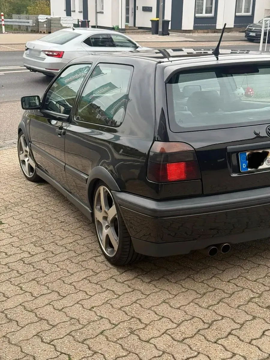 Brugt VW Golf 174 HK (127 kW) 1995 Sort Coupe