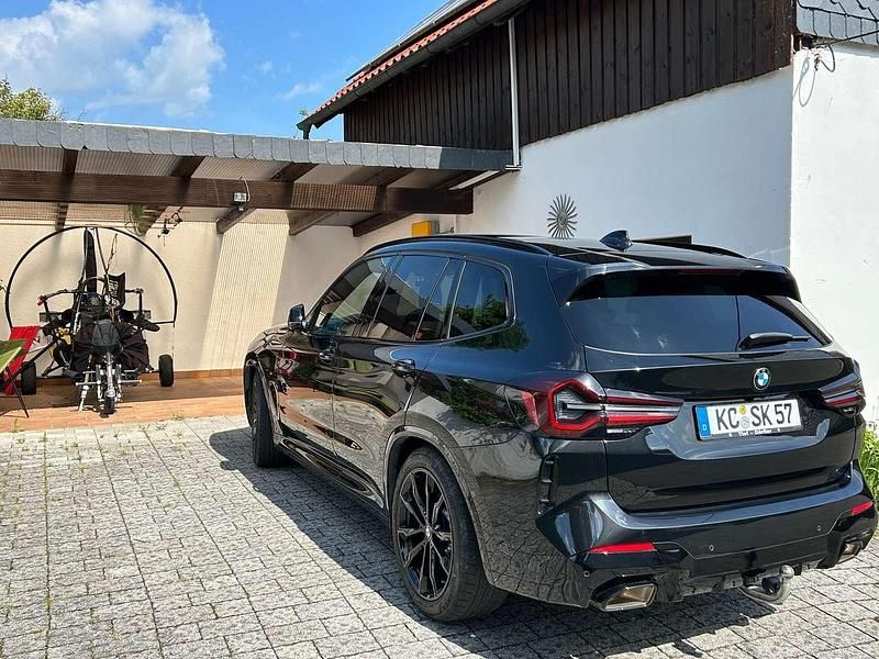 Schwarz Gebraucht 2022 BMW X3 M Sport SUV | 45.000 € (Teuer) - Bild 1/4