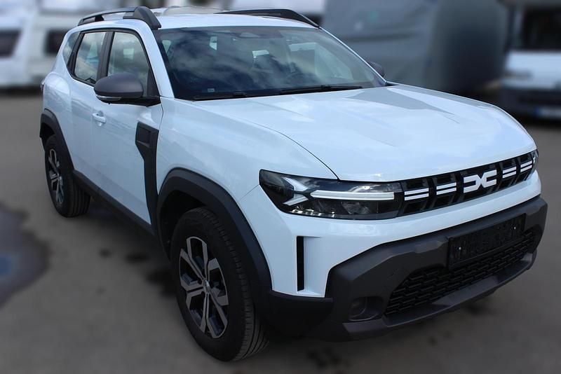 Używany Dacia Duster Expression 140 KM (102 kW) 2025 Biały SUV